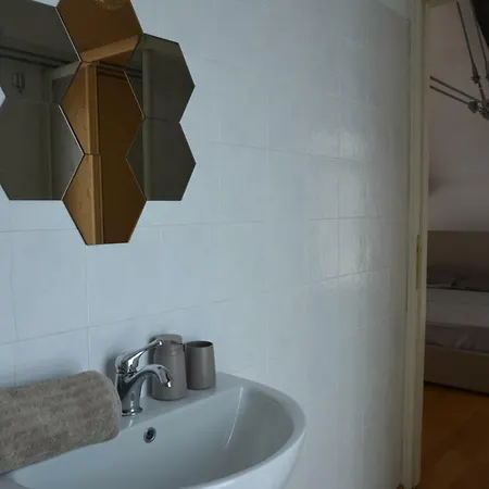 Apartment In Uno Yoga Studio